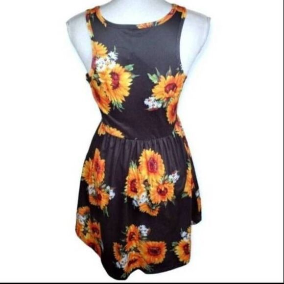CLASSIC FASHION BLACK, ORANGE, & YELLOW SUNFLOWER DRESS SZ.S NWT. - Picture 6 of 11
